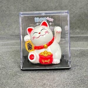 Solar Lucky Cat